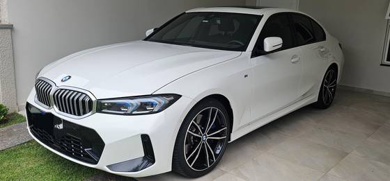 BMW 320i 2.0 16V TURBO FLEX M SPORT AUTOMÁTICO BMW 320i 2.0 16V TURBO FLEX M SPORT AUTOMÁTICO